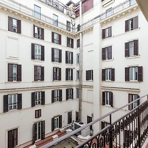 https://tritone-minimal.it-romehotels.com